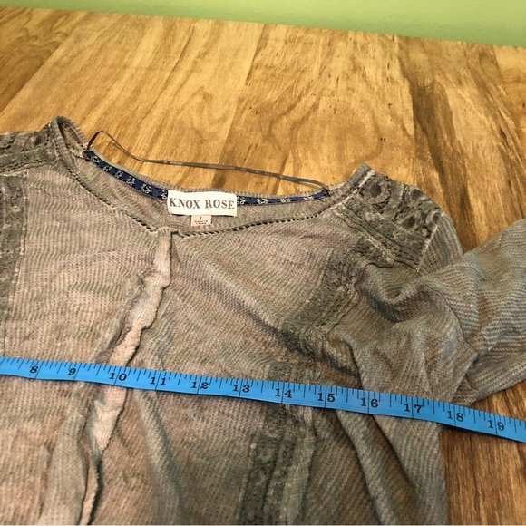 Knox Rose Grey Green Burnout Fade Front Tie Long Sleeve Womens Shirt Large PICS - Picture 8 of 10